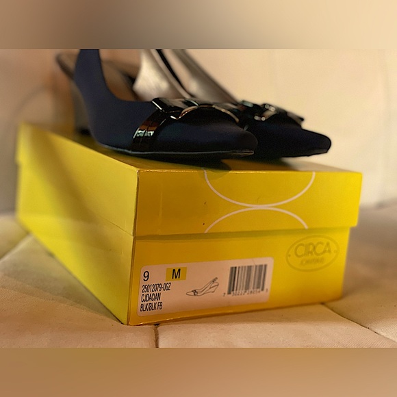 Joan & David Women's Black Manni Suede Loafer Wedges - Picture 6 of 6